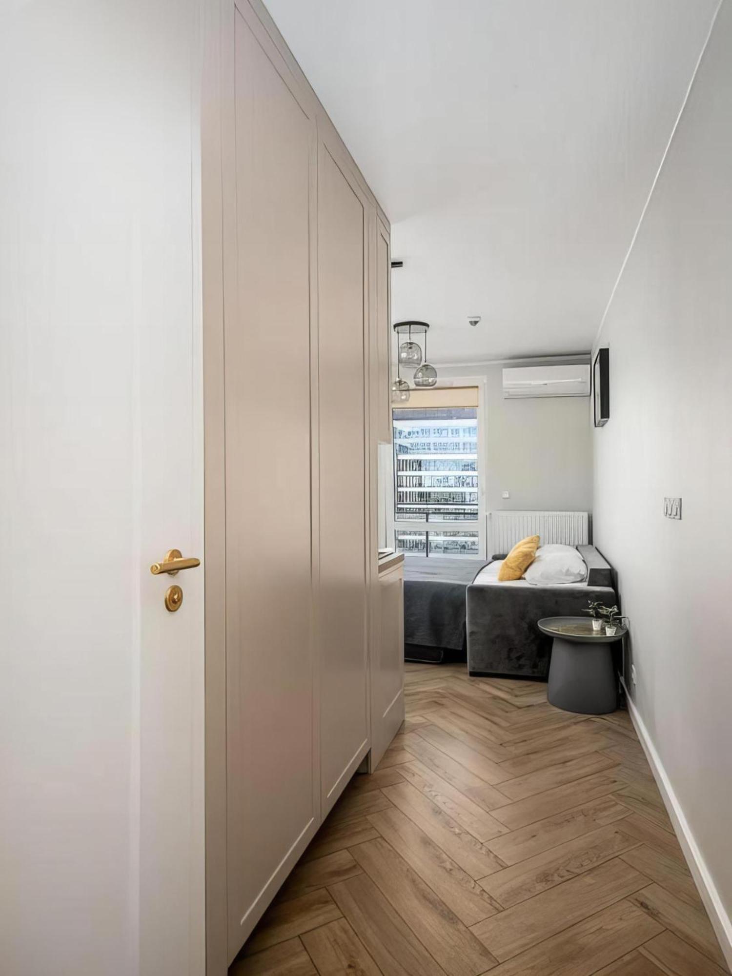 Apartment 5chi Wiktoryn House *